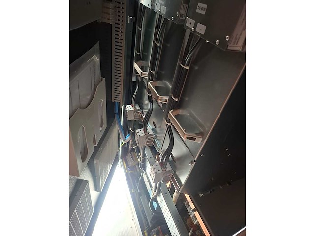 Big ass - 2024 - 510kw-800kwh - energieopslagsysteem - afbeelding 6 van  14