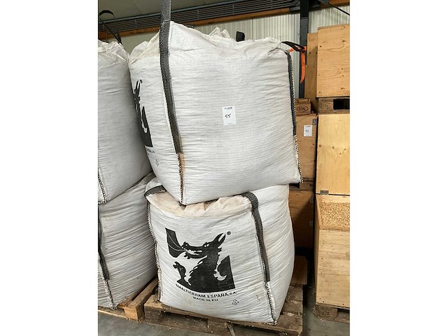 Big bag met houtpellets (2x) - afbeelding 2 van  4