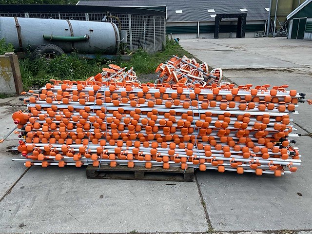Big dutchman drink en voerlijnen - afbeelding 6 van  13