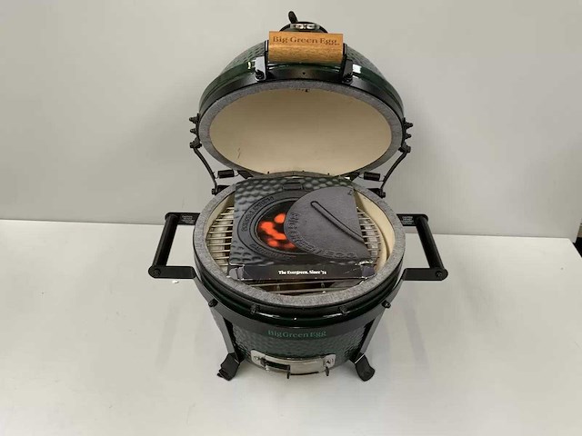 Big green egg - minimax - keramische houtskool barbecue - afbeelding 2 van  8