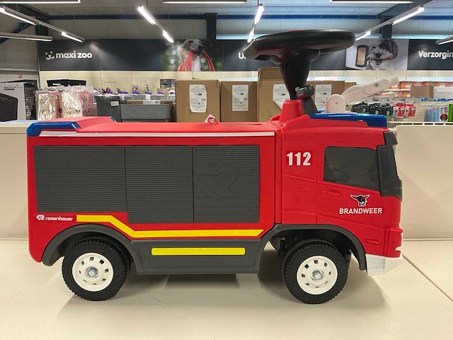 Big volvo brandweer speelgoedwagen - afbeelding 1 van  2