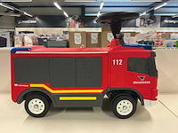 Big volvo brandweer speelgoedwagen - afbeelding 1 van  2