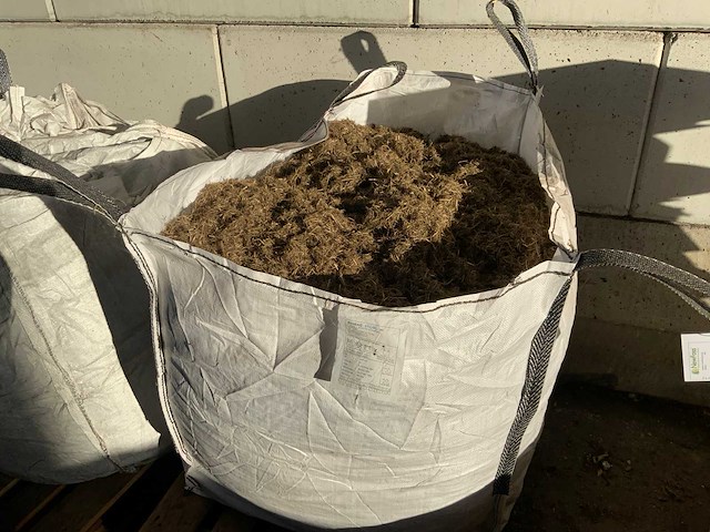 Bigbags met grondstoffen - afbeelding 2 van  6