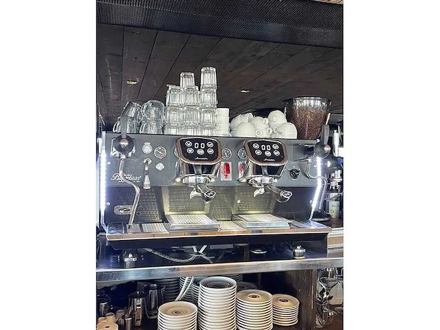 Biggelaar - premium aviator cbc royal 2 - volautomatische espressomachine - afbeelding 2 van  4