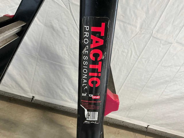 Bigone tactic 4x4 multifunctionele ladder - afbeelding 3 van  4