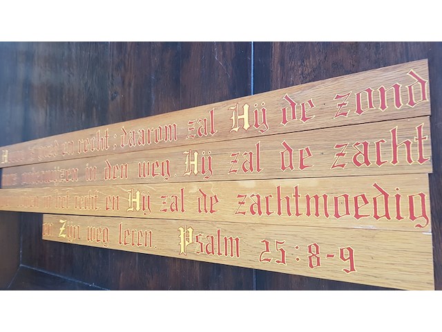 Bijbeltekst psalm 25: 8-9 - afbeelding 5 van  5