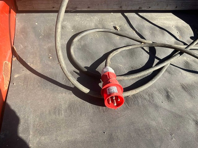 Bijlsma hercules bhk 100 borstelmachine - afbeelding 4 van  4