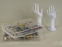 Bijouterie - afbeelding 1 van  4