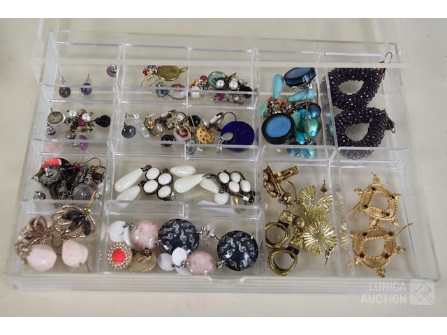 Bijouterie - afbeelding 3 van  4