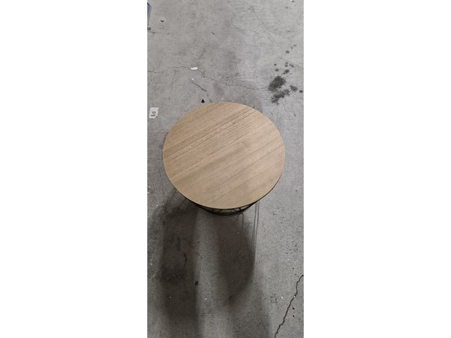 Bijzet tafeltje met afneembaar blad hoog 30 cm doorsnee 60 cm aantal 1 stuks. - afbeelding 3 van  5