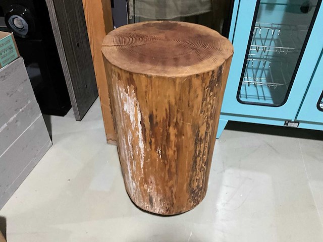 Bijzettafel - boomstam - afbeelding 3 van  5