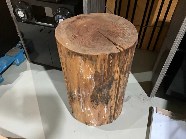 Bijzettafel - boomstam - afbeelding 3 van  5