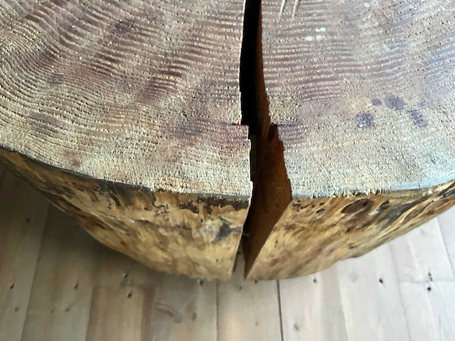Bijzettafel - boomstam - afbeelding 6 van  7
