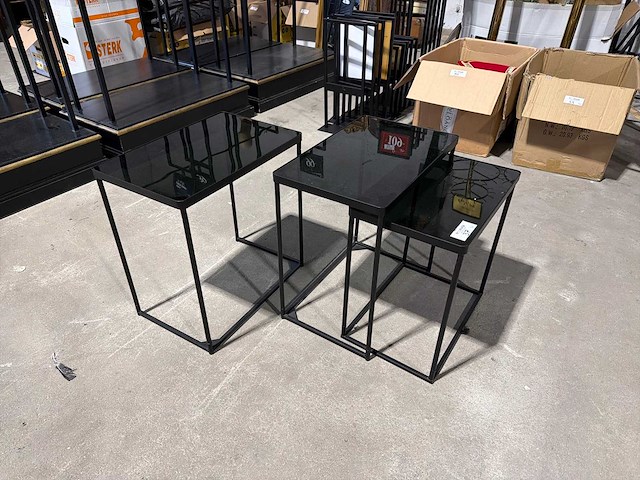 Bijzettafel (3x) - afbeelding 1 van  1