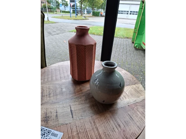 Bijzettafel met 2 stoelen - afbeelding 3 van  4