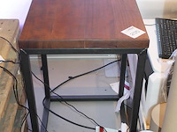 Bijzettafel met houten blad. afmeting 50 x 50 x 75 cm. - afbeelding 2 van  2