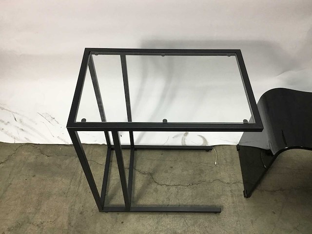 Bijzettafel met kruk - afbeelding 4 van  6