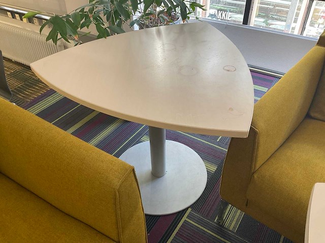 Bijzettafel - afbeelding 1 van  1