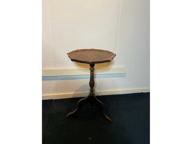 Bijzettafels en kastje (3x) - afbeelding 6 van  7