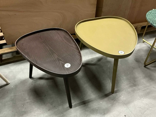 Bijzettafels h41&39,5cm (2x) - afbeelding 1 van  2