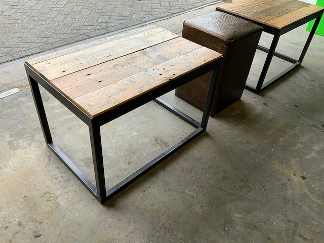 Bijzettafels met poef - afbeelding 1 van  6