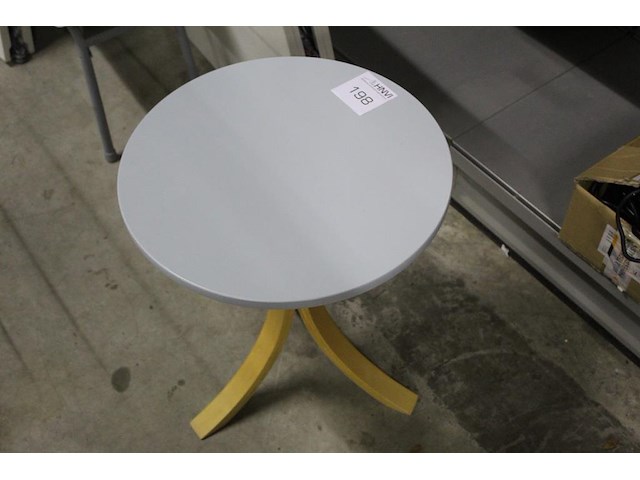 Bijzettafeltje met doorsnede 45 cm en hoogte 54 cm. margeproduct - afbeelding 1 van  2