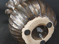 Bijzonder bloemgevormde aardewerk vaas - afbeelding 5 van  5