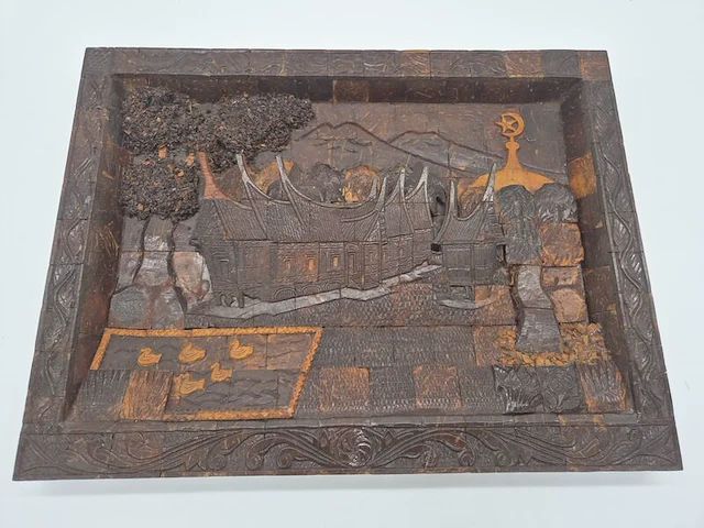 Bijzonder vintage houten wandreliëf – handgemaakt – indonesische minangkabau-stijl – 20e eeuw - afbeelding 2 van  12