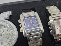 Bijzondere horlogecollectie – 30 polshorloges – mix van vintage, klassiek en modern – inclusief horlogebatterijen - afbeelding 4 van  13