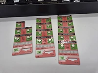 Bijzondere horlogecollectie – 30 polshorloges – mix van vintage, klassiek en modern – inclusief horlogebatterijen - afbeelding 5 van  13
