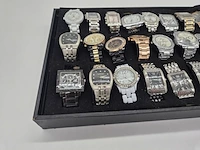 Bijzondere horlogecollectie – 30 polshorloges – mix van vintage, klassiek en modern – inclusief horlogebatterijen - afbeelding 6 van  13