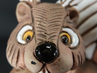 Bijzondere kunstig gemaakte aardewerk eekhoorn - afbeelding 3 van  5