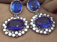 Bijzondere oorbellen natuurlijke edelstenen en diamant - afbeelding 9 van  11