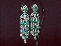 Bijzondere oorbellen natuurlijke edelstenen en diamant - afbeelding 6 van  11