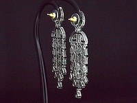 Bijzondere oorbellen natuurlijke edelstenen en diamant - afbeelding 7 van  11