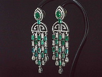 Bijzondere oorbellen natuurlijke edelstenen en diamant - afbeelding 8 van  11