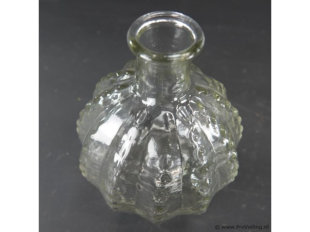 Bijzondere oude fles - afbeelding 4 van  5