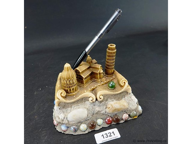 Bijzondere pennenhouder - afbeelding 2 van  5