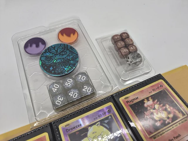 Bijzondere pokémonverzameling – umbreon – mewtwo gx – vintage kaarten – prismatic evolutions – ascended heroes – verzamelmap - afbeelding 4 van  27