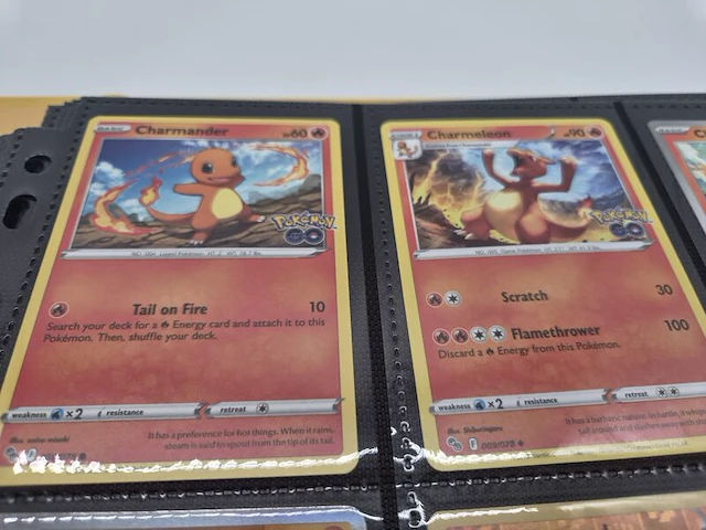 Bijzondere pokémonverzameling – umbreon – mewtwo gx – vintage kaarten – prismatic evolutions – ascended heroes – verzamelmap - afbeelding 10 van  27