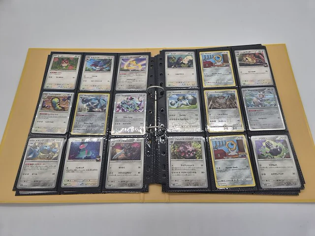 Bijzondere pokémonverzameling – umbreon – mewtwo gx – vintage kaarten – prismatic evolutions – ascended heroes – verzamelmap - afbeelding 11 van  27