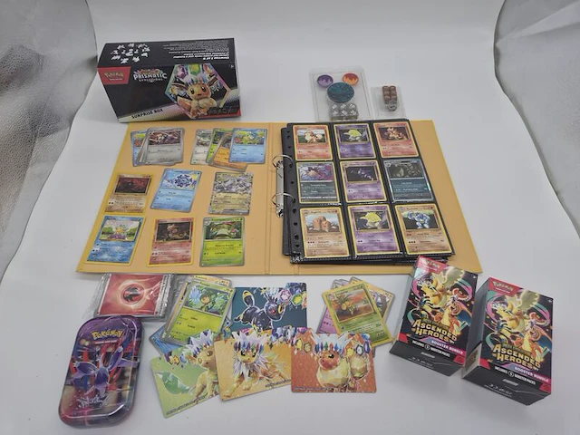 Bijzondere pokémonverzameling – umbreon – mewtwo gx – vintage kaarten – prismatic evolutions – ascended heroes – verzamelmap - afbeelding 1 van  27