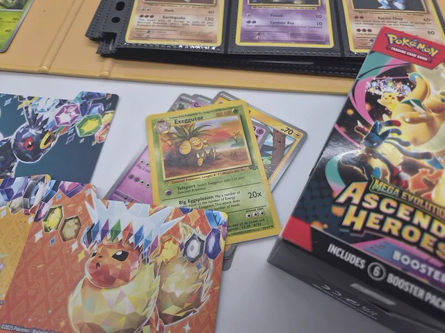 Bijzondere pokémonverzameling – umbreon – mewtwo gx – vintage kaarten – prismatic evolutions – ascended heroes – verzamelmap - afbeelding 21 van  27