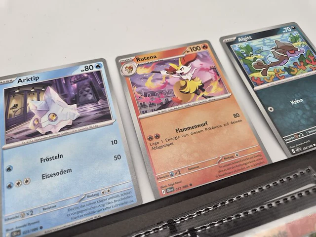 Bijzondere pokémonverzameling – vintage kaarten – gengar – charmander – rhydon – verzamelmap – ongeopend lycanroc gx-pakket - afbeelding 6 van  30