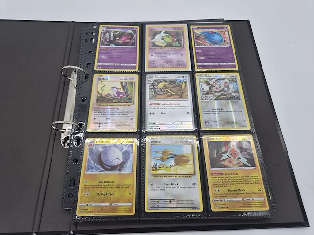 Bijzondere pokémonverzameling – vintage kaarten – gengar – charmander – rhydon – verzamelmap – ongeopend lycanroc gx-pakket - afbeelding 8 van  30