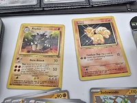 Bijzondere pokémonverzameling – vintage kaarten – gengar – charmander – rhydon – verzamelmap – ongeopend lycanroc gx-pakket - afbeelding 28 van  30
