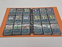 Bijzondere pokémonverzameling – vintage kaarten – grote lycanroc gx-kaart – verzamelmap en vele andere kaarten - afbeelding 7 van  19