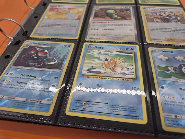 Bijzondere pokémonverzameling – vintage kaarten – grote lycanroc gx-kaart – verzamelmap en vele andere kaarten - afbeelding 18 van  19