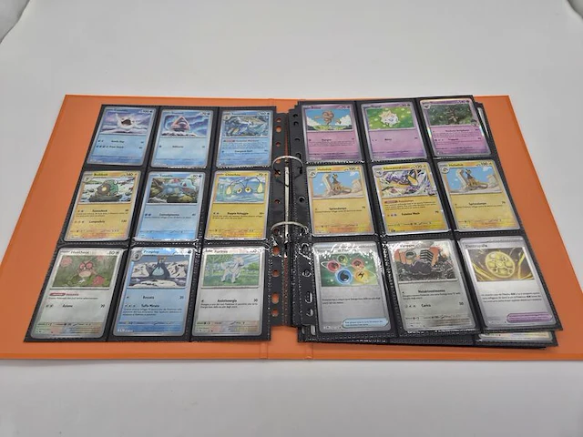 Bijzondere pokémonverzameling – vintage kaarten – grote lycanroc gx-kaart – verzamelmap en vele andere kaarten - afbeelding 19 van  19