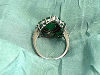 Bijzondere ring met natuurlijke edelstenen en diamant - afbeelding 3 van  8